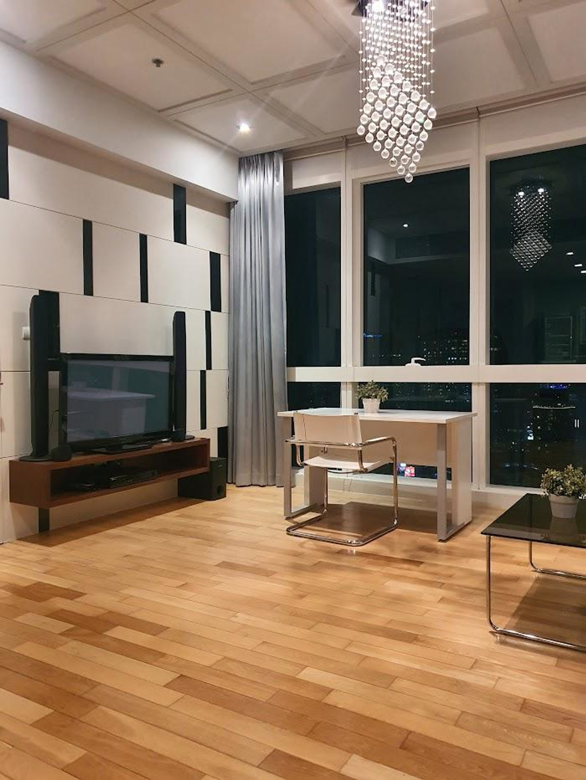 For RentCondoSukhumvit, Asoke, Thonglor : LTH14306 – Condo for Rent | Millennium Residence | 67 sqm | 1 Bed 1 Bath | Near BTS Asoke | 50K/Month | Condo for rent Millennium Residence
