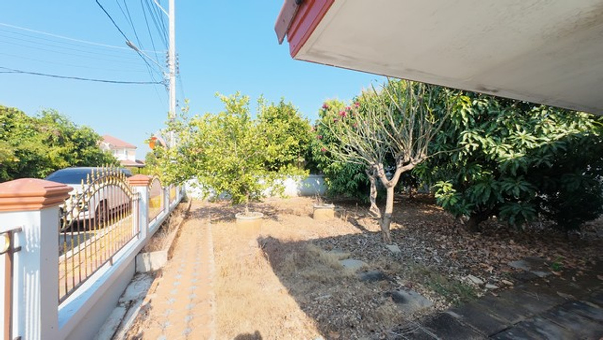 ขายบ้านสุพรรณบุรี : บ้านเดี่ยวชั้นเดียว พร้อมโอน หมู่บ้านยิ่งรวย เมืองสุพรรณบุรี