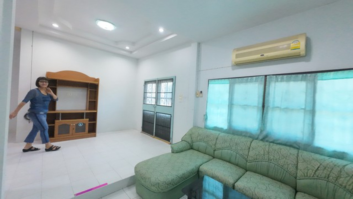 ขายบ้านสุพรรณบุรี : บ้านเดี่ยวชั้นเดียว พร้อมโอน หมู่บ้านยิ่งรวย เมืองสุพรรณบุรี