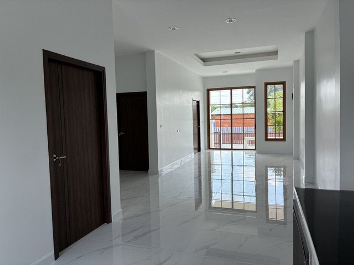 ขายบ้านนนทบุรี บางใหญ่ บางบัวทอง : บ้านเดี่ยวสร้างเองนอกโครงการ คุ้มค่า พื้นที่ครบ ทำเลบางใหญ่ ซอยแสนกาญจนา1