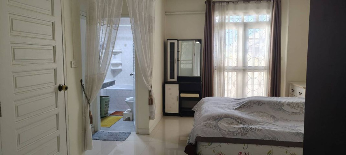 ให้เช่าบ้านนวมินทร์ รามอินทรา : ⚡ ให้เช่า บ้านเดี่ยว 2 ชั้น หมู่บ้านวรารักษ์ ถนน เลียบคลองสอง ขนาด 50 ตร.ว. ⚡