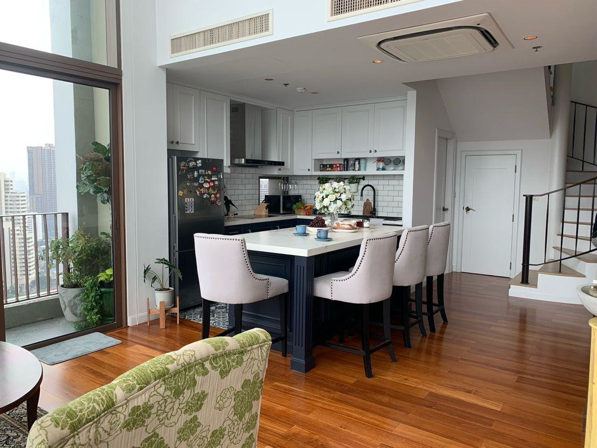 For RentCondoSukhumvit, Asoke, Thonglor : LTH14252 – Condo for Rent | The Emporio Place | 135 sqm | 1 Bed 3 Baths | Near BTS Phrom Phong | 120K/Month | Condo for rent The Emporio Place