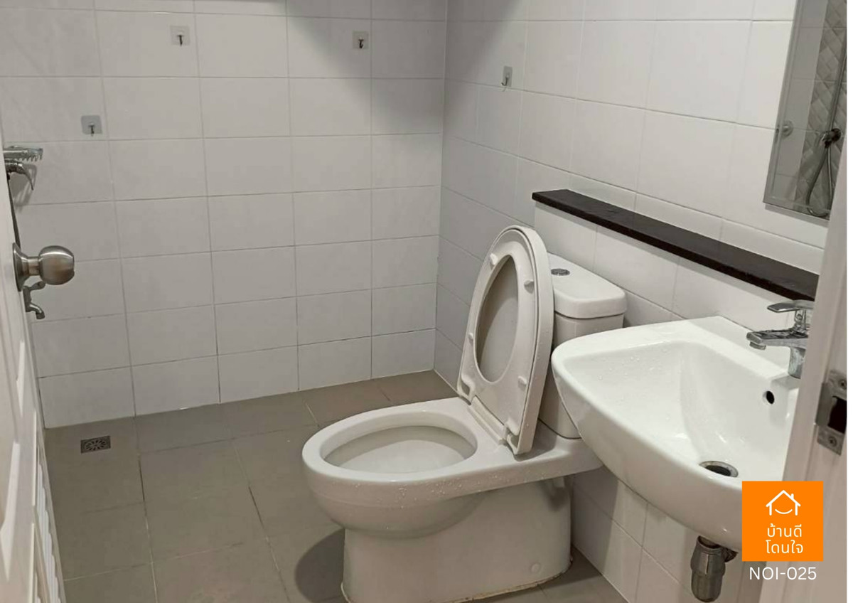 ขายทาวน์โฮมนครปฐม : ขายด่วนทาวน์โฮม เอ ลิฟวิ่ง เพชรเกษม-ยอแซฟ (17.5 ตร.ว.) 3 นอน 2 น้ำ