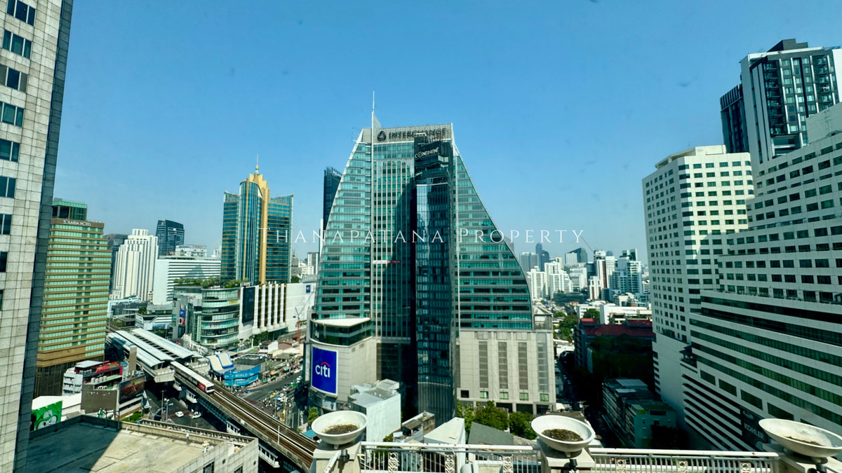 คอนโดสุขุมวิท อโศก ทองหล่อ : เพนท์เฮาส์ขนาดใหญ่ ใจกลางอโศก เดิน BTS อโศก | Spacious Penthouse near BTS Asok, Sukhumvit 18