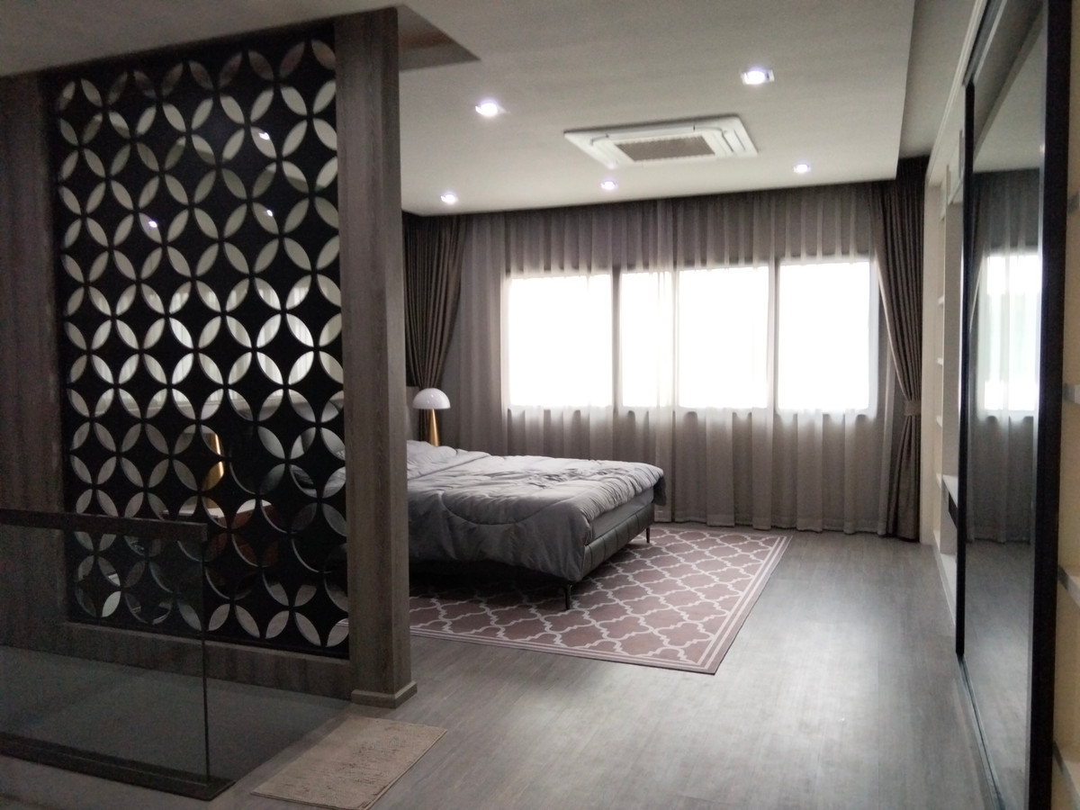 ขายทาวน์โฮมเกษตร นวมินทร์ ลาดปลาเค้า : ทาวน์โฮมโครงการ The Landmark เอกมัย-รามอินทรา ทำเลดีในย่าน CBD ใกล้ทางด่วน