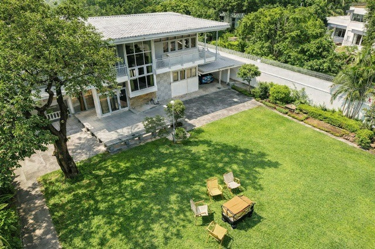 For RentHouseOnnut, Udomsuk : Mansion for rent 6bed BTS BangChak 500m. 2 story near Sukhumvit 62 expresswayclassic vintage style