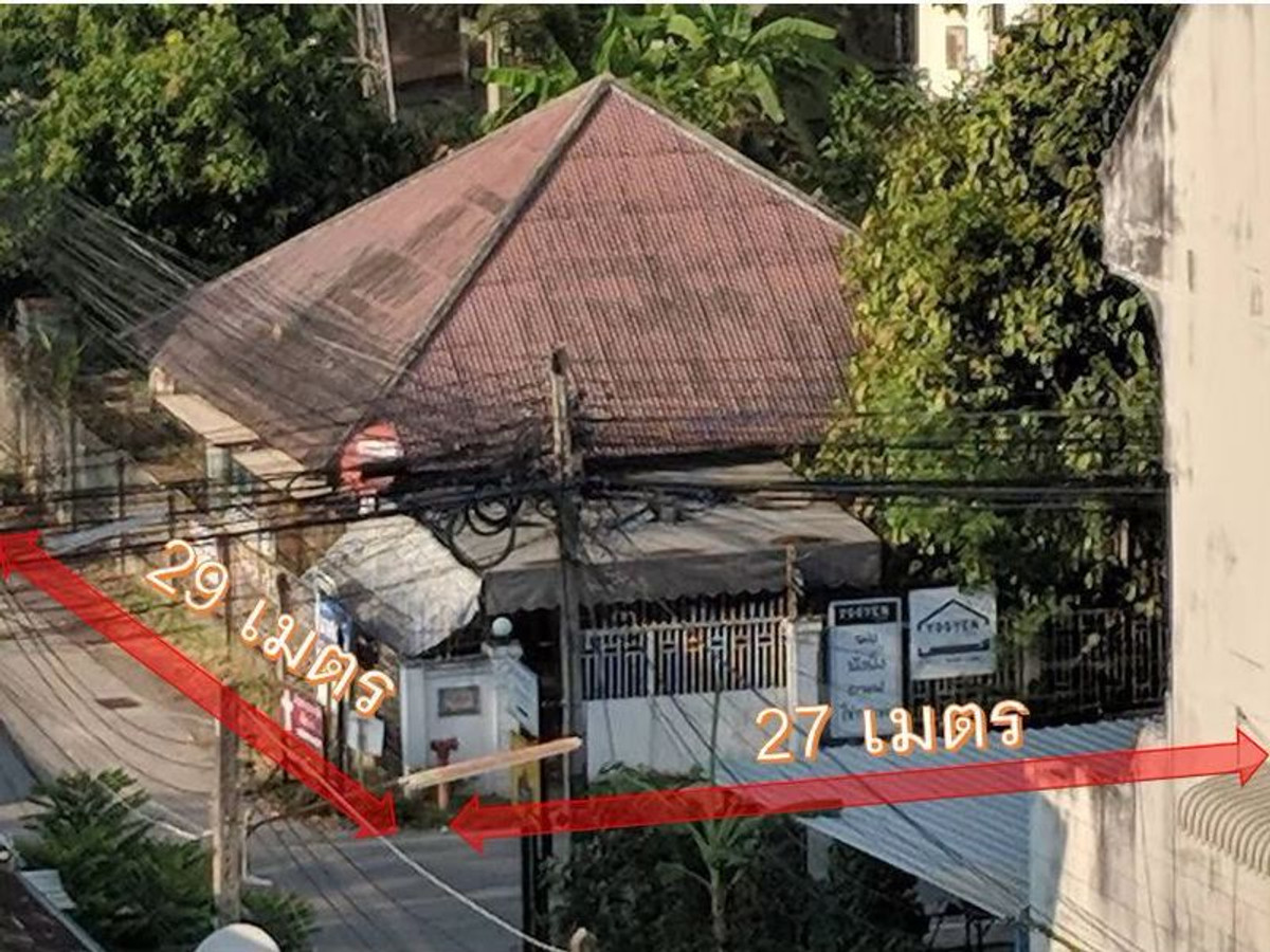 For SaleLandChiang Mai : Land for sale plus house 200 square wah (corner plot) in Chet Yot area, Chiang Mai, Mueang District, Chiang Mai Province.