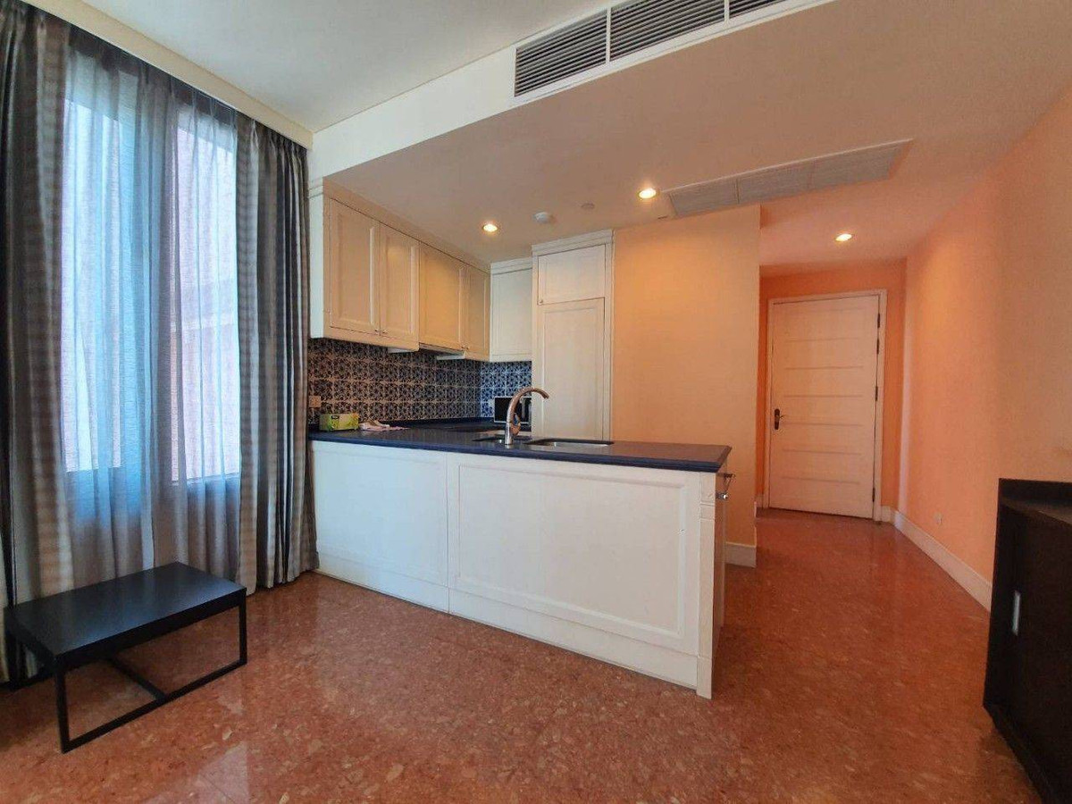For RentCondoSukhumvit, Asoke, Thonglor : For rent Agusuton sukhumvit 22 Pet friendly only 48,000THB Can move in end of Apr