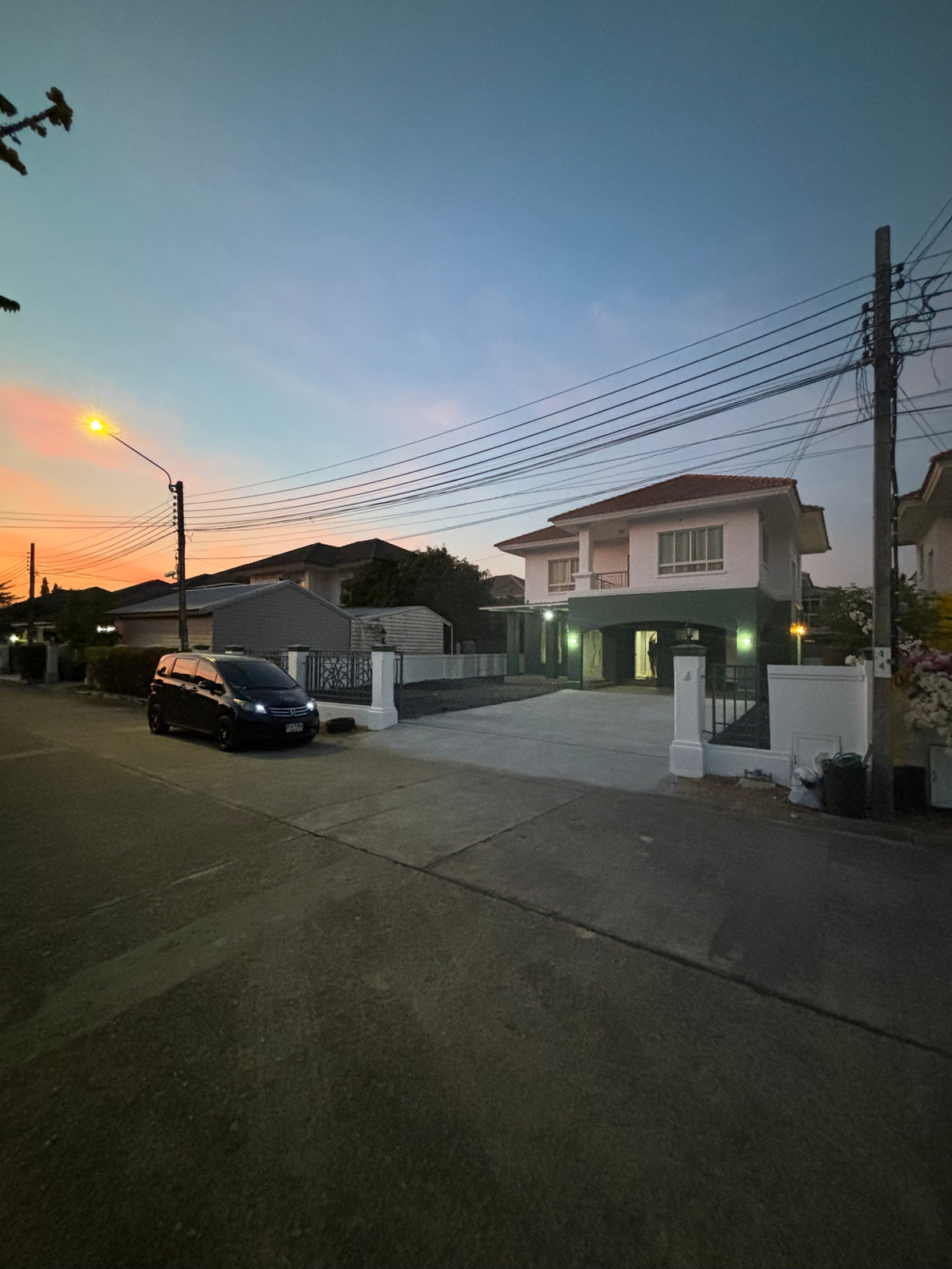 ให้เช่าบ้านมีนบุรี-ร่มเกล้า : 🏡 บ้านเดี่ยวให้เช่า 100 ตารางวา 📍 หมู่บ้านภัสสร 13 ซอยสุวินทวงศ์ 86