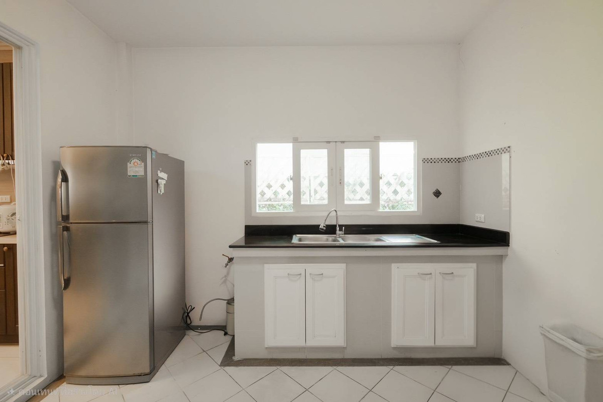 HouseEakachai, Bang Bon : The Palazzo Kanlapaphruek-Sathorn, close to the city, great value