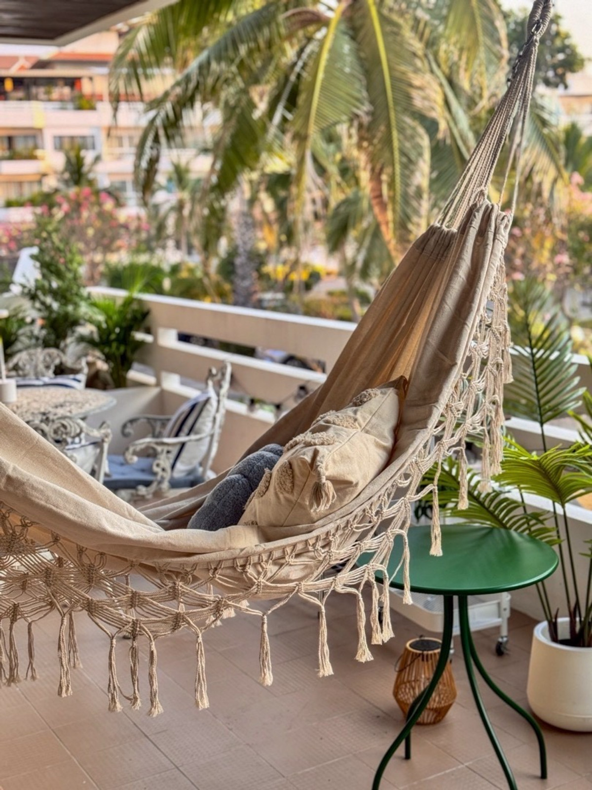 คอนโดพัทยา บางแสน ชลบุรี สัตหีบ : [For Sale/Rent] Luxury Beachfront Condo @ Grand Condotel Jomtien - 3BR / 197 SQM | Small Pets Considered | Sale 13.9 MB | Rent 55k per Month