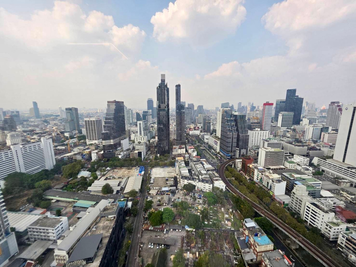 For SaleCondoSathorn, Narathiwat : The Ritz Carlton Residences: 2bed 2.5bath 146sqm. 3X Fl 60,000,000 Am: 0656199198