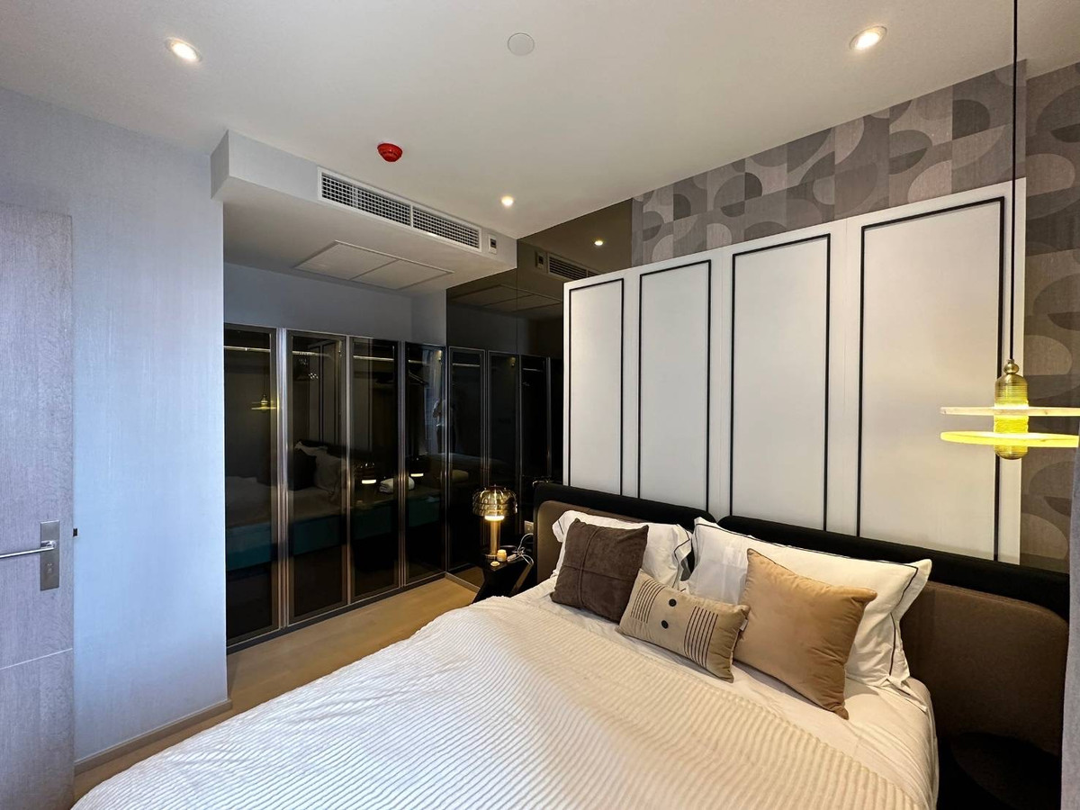 For RentCondoRama9, Petchburi, RCA : Ashton Asoke-Rama 9