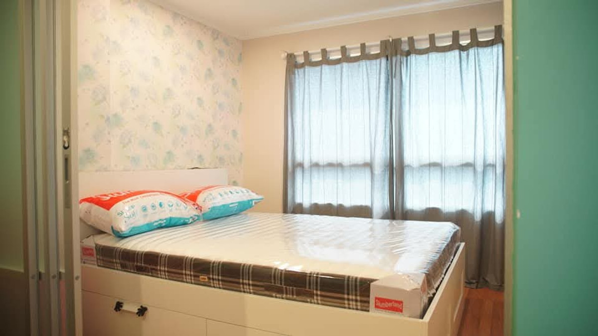 ให้เช่าคอนโดปิ่นเกล้า จรัญสนิทวงศ์ : ปล่อยเช่าด่วนราคาถูกมากก   ห้องว่าง 25 กุมภาพันธ์ 2569 นี้  !!! ให้เช่าคอนโด  Lumpini  Place Borom Ratchachonni-Pinklao  size 29sqm (1bedroom/1 bathroom)ในราคา 7,900 บาท/เดือน  พร้อม Internet