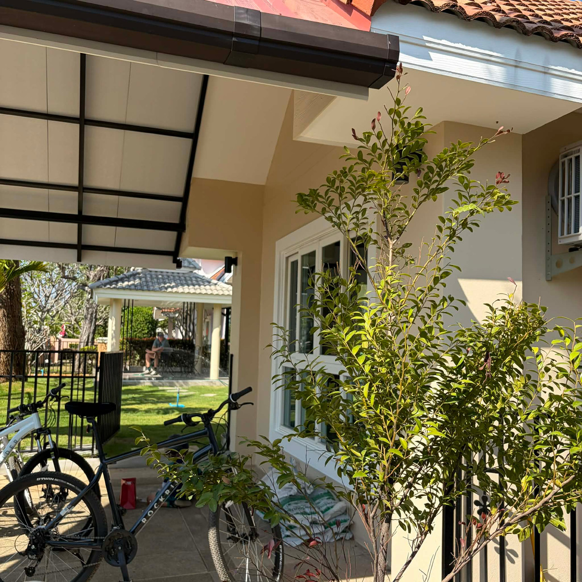 ขายบ้านเชียงใหม่ : ขาย บ้าน ในโครงการ เดอะ มาสเตอร์พีช ซีนเนอรี่ ฮิลล์ ตำบลน้ำแพร่ อำเภอหางดง จังหวัดเชียงใหม่ ยังไม่เคยน้ำท่วม