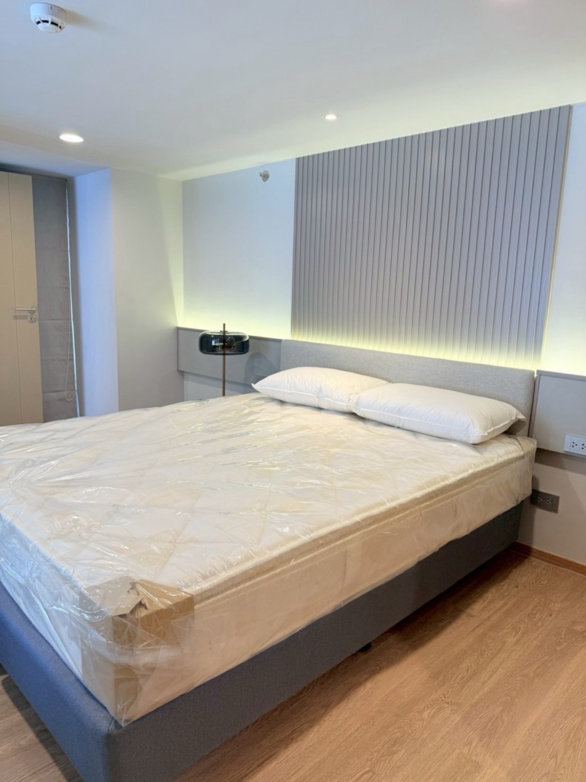 For RentCondoSiam Paragon ,Chulalongkorn,Samyan : For Rent 2 Bedroom Culture Chula Price 58,000 baht Ready to move call 0869017364