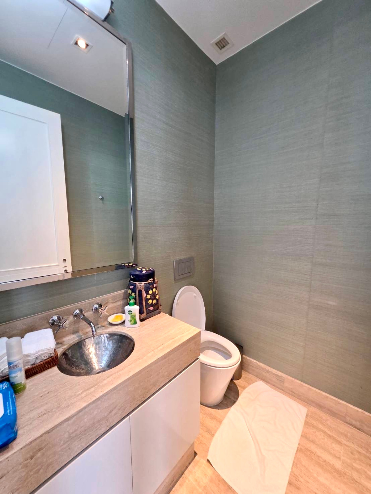 For SaleCondoSathorn, Narathiwat : The Ritz Carlton Residences: 2bed 2.5bath 146sqm. 3X Fl 60,000,000 Am: 0656199198