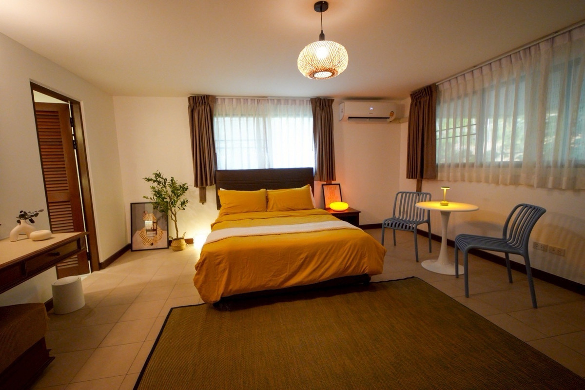 คอนโดพัทยา บางแสน ชลบุรี สัตหีบ : [For Sale/Rent] Luxury Beachfront Condo @ Grand Condotel Jomtien - 3BR / 197 SQM | Small Pets Considered | Sale 13.9 MB | Rent 55k per Month