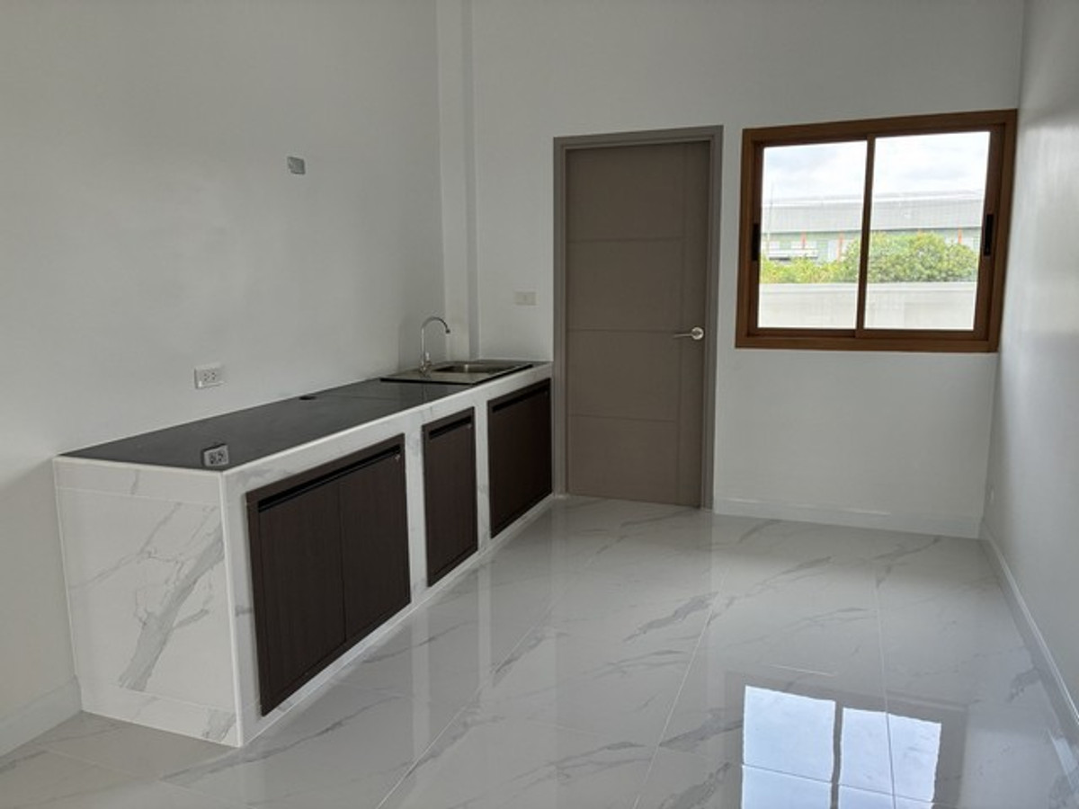 ขายบ้านนนทบุรี บางใหญ่ บางบัวทอง : บ้านเดี่ยวสร้างเองนอกโครงการ คุ้มค่า พื้นที่ครบ ทำเลบางใหญ่ ซอยแสนกาญจนา1