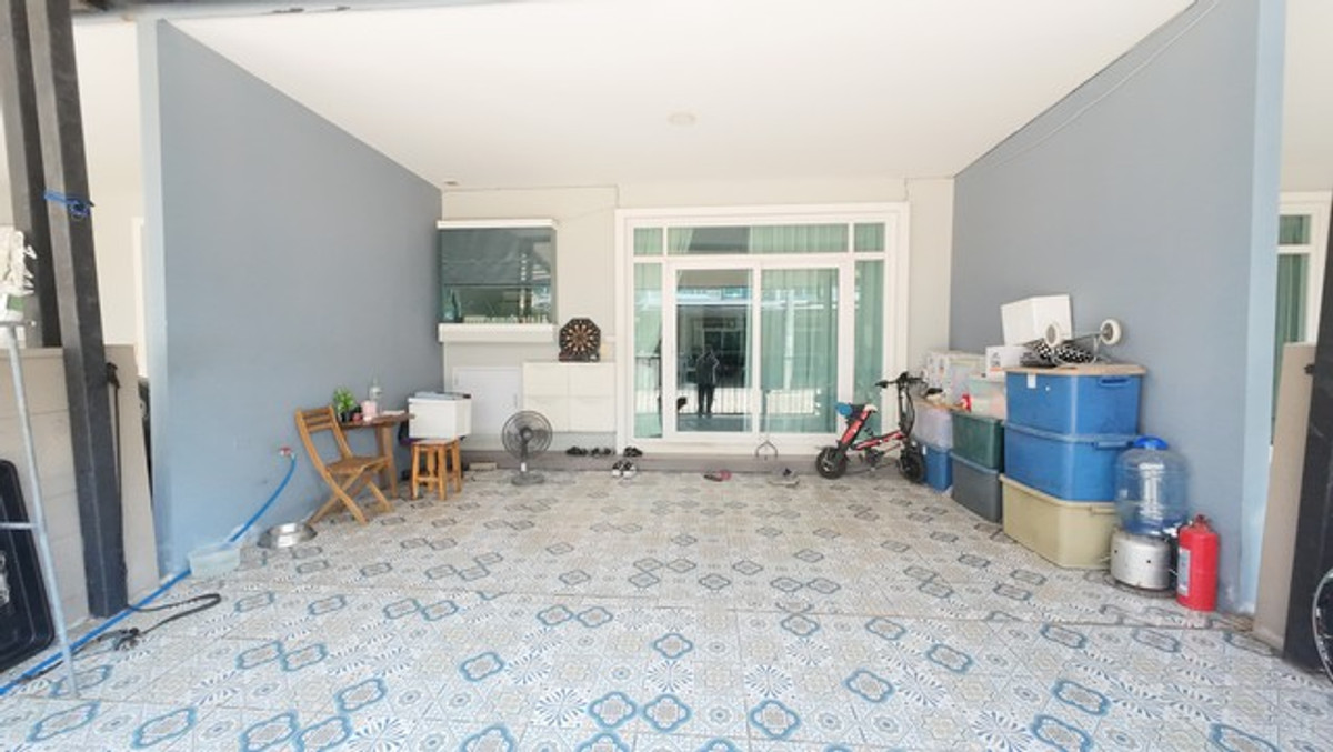 For SaleTownhomeRama5, Ratchapruek, Bangkruai : Casa Waterside Rama 5, comfortable for the whole family, 4 bedroom townhouse, quality project, loss.