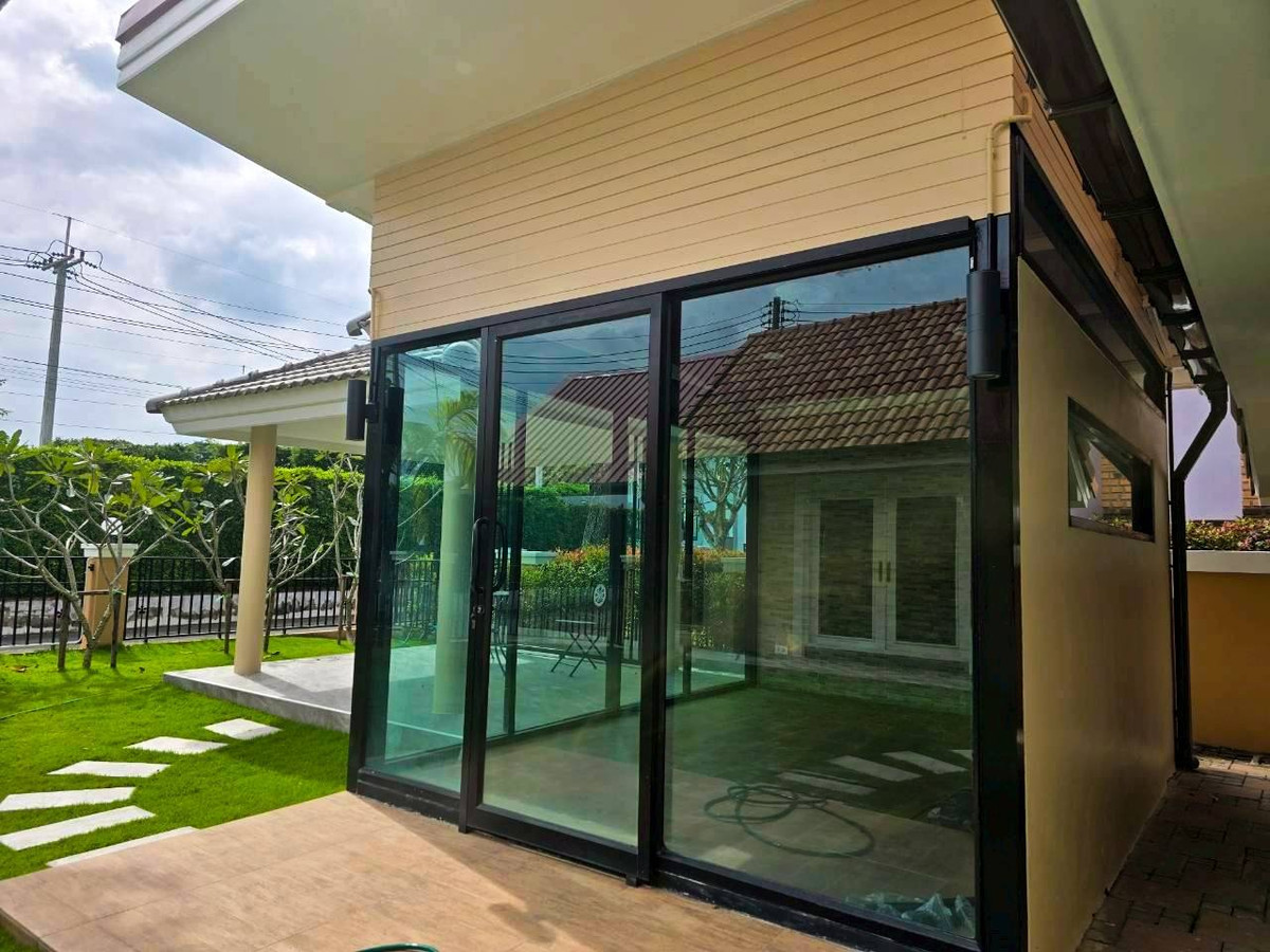 ขายบ้านเชียงใหม่ : ขาย บ้าน ในโครงการ เดอะ มาสเตอร์พีช ซีนเนอรี่ ฮิลล์ ตำบลน้ำแพร่ อำเภอหางดง จังหวัดเชียงใหม่ ยังไม่เคยน้ำท่วม