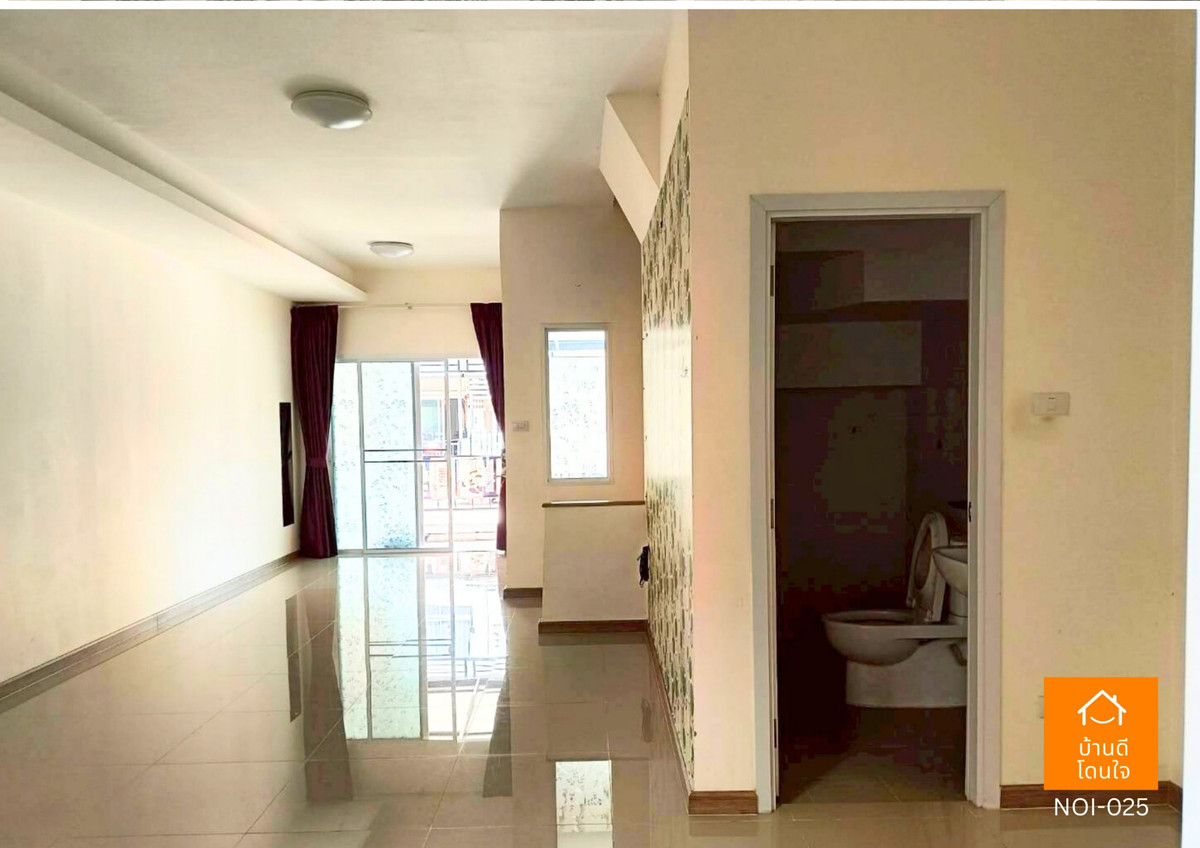 ขายทาวน์โฮมนครปฐม : ขายด่วนทาวน์โฮม เอ ลิฟวิ่ง เพชรเกษม-ยอแซฟ (17.5 ตร.ว.) 3 นอน 2 น้ำ