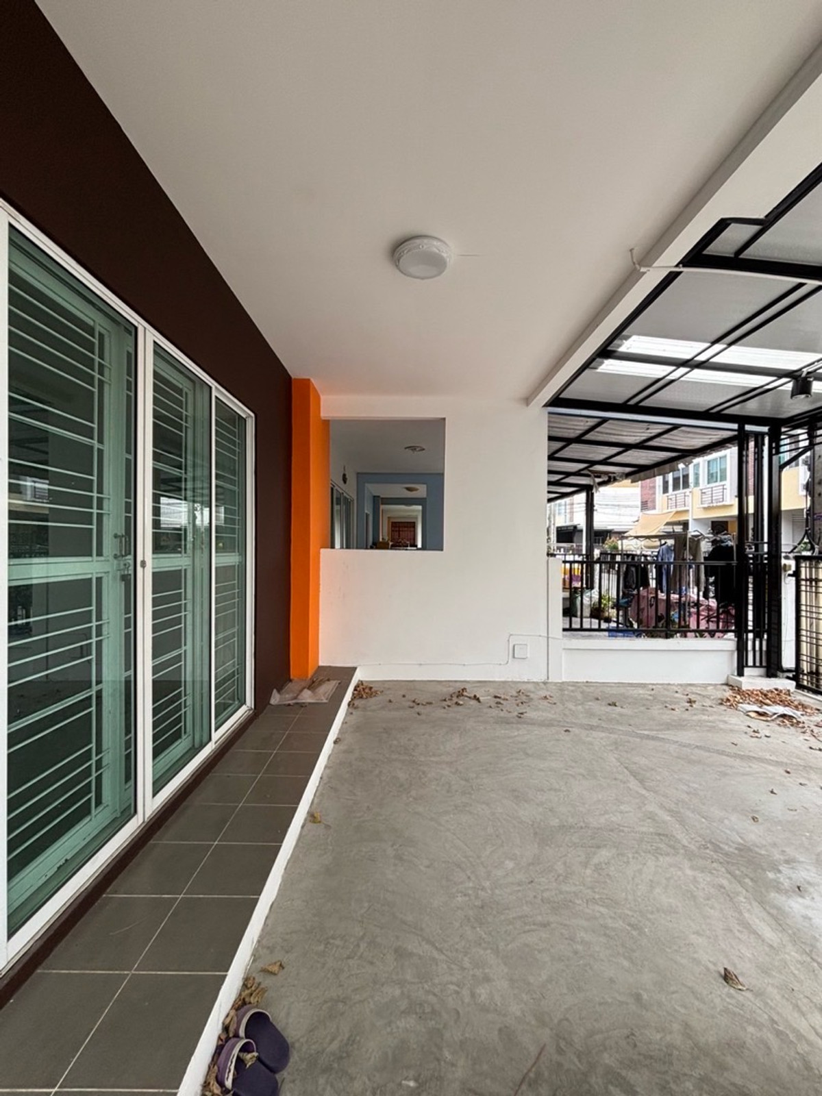 ให้เช่าทาวน์โฮมรัตนาธิเบศร์ สนามบินน้ำ พระนั่งเกล้า : ปล่อยเช่า city sense ประชาชื่น