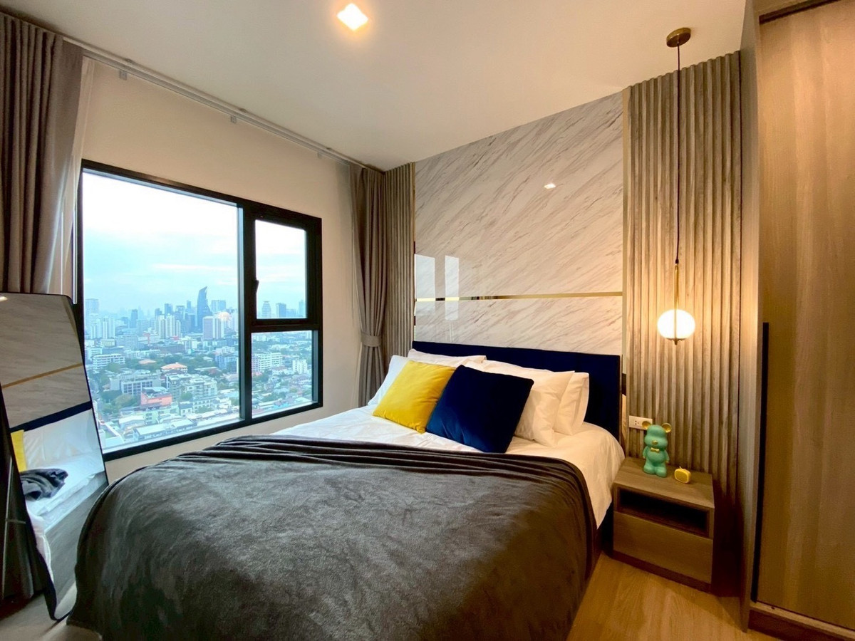 For SaleCondoRama9, Petchburi, RCA : ⭐️⭐️⭐️Condo for sale The Base Phetchaburi Thonglor size 32 Sq.m 1 bed 1 bath only 4.29 MB only!! Contact 086-795-9997 (Jimmy)