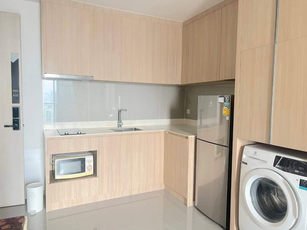 For SaleCondoSapankwai,Jatujak : 🔥 Urgent sale 🔥 Loss, beautiful room, still very new, never rented out, good view, corner room, spacious room, can't find it anymore. Call 0619824959