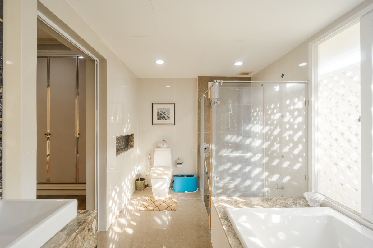 HouseEakachai, Bang Bon : The Palazzo Kanlapaphruek-Sathorn, close to the city, great value