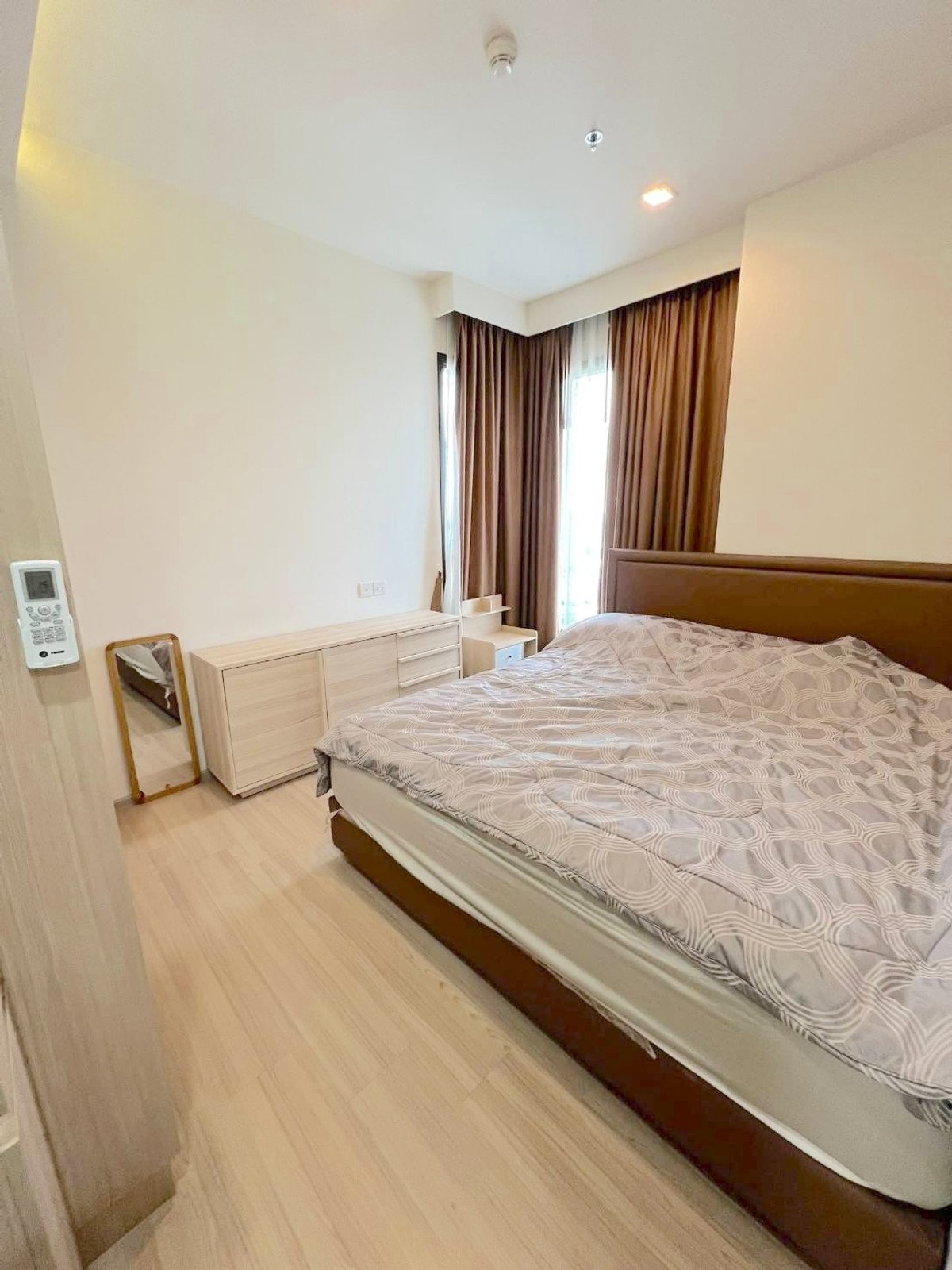 For SaleCondoSapankwai,Jatujak : 🔥 Urgent sale 🔥 Loss, beautiful room, still very new, never rented out, good view, corner room, spacious room, can't find it anymore. Call 0619824959