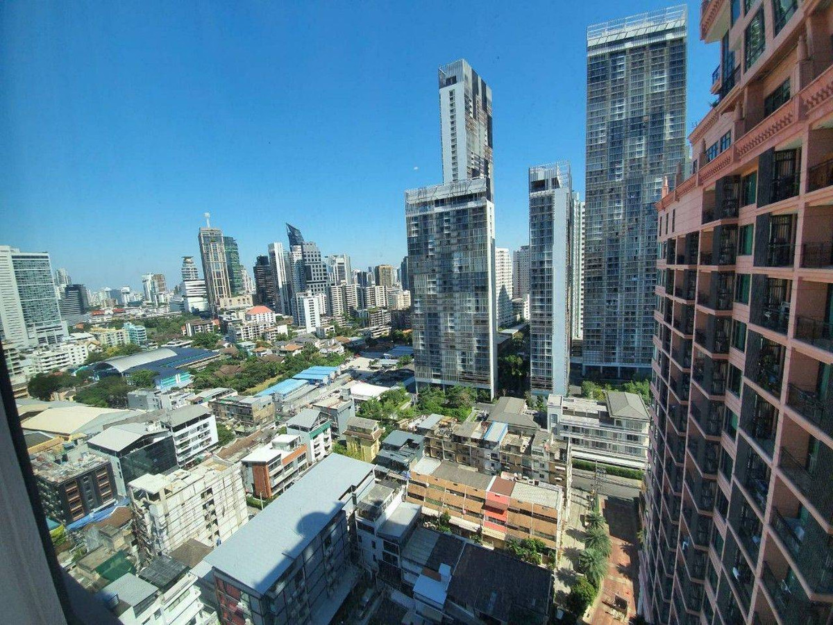 For RentCondoSukhumvit, Asoke, Thonglor : For rent Agusuton sukhumvit 22 Pet friendly only 48,000THB Can move in end of Apr