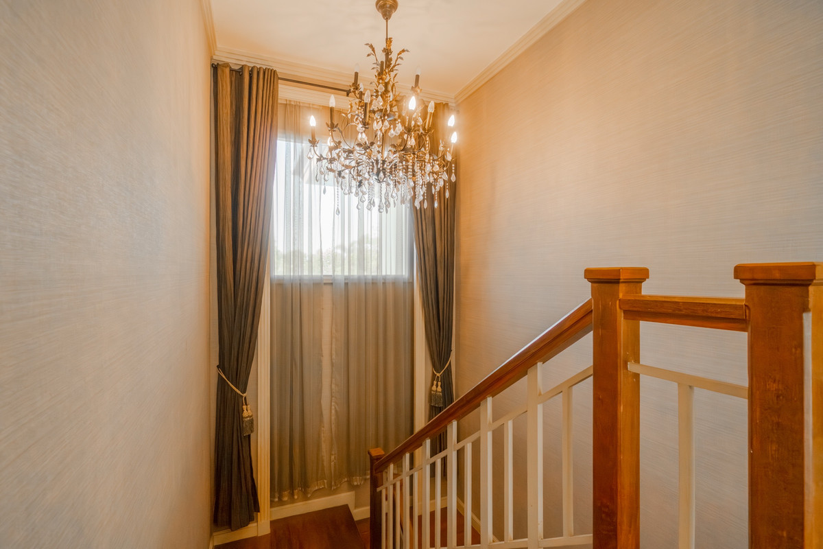 HouseEakachai, Bang Bon : The Palazzo Kanlapaphruek-Sathorn, close to the city, great value