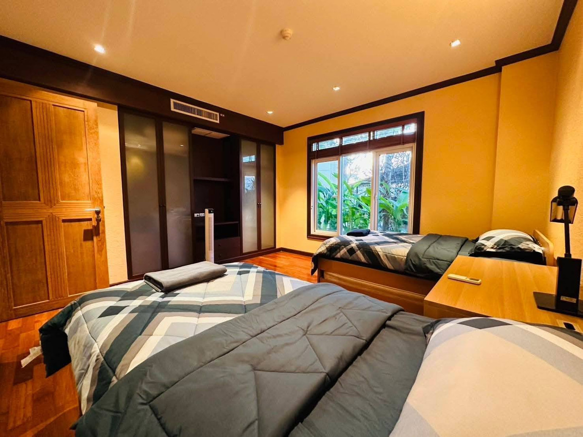 ขายคอนโดหัวหิน ประจวบคีรีขันธ์ : บลูลากูลหัวหินติด 2 ห้องนอน 2 ห้องน้ำ*วิวสระว่ายน้ำชั้นล่างสุดระเบียงส่วนตัวลงเล่นน้ำได้เลย