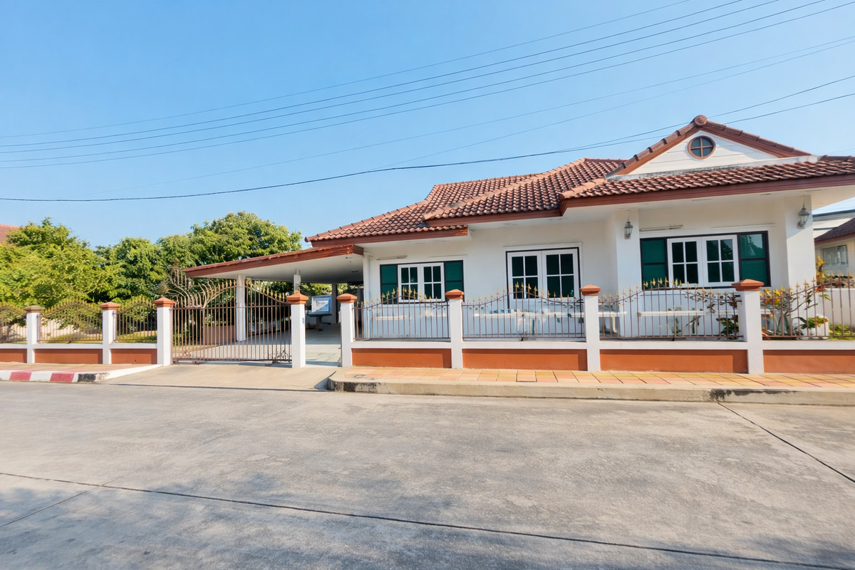 ขายบ้านสุพรรณบุรี : บ้านเดี่ยวชั้นเดียว พร้อมโอน หมู่บ้านยิ่งรวย เมืองสุพรรณบุรี