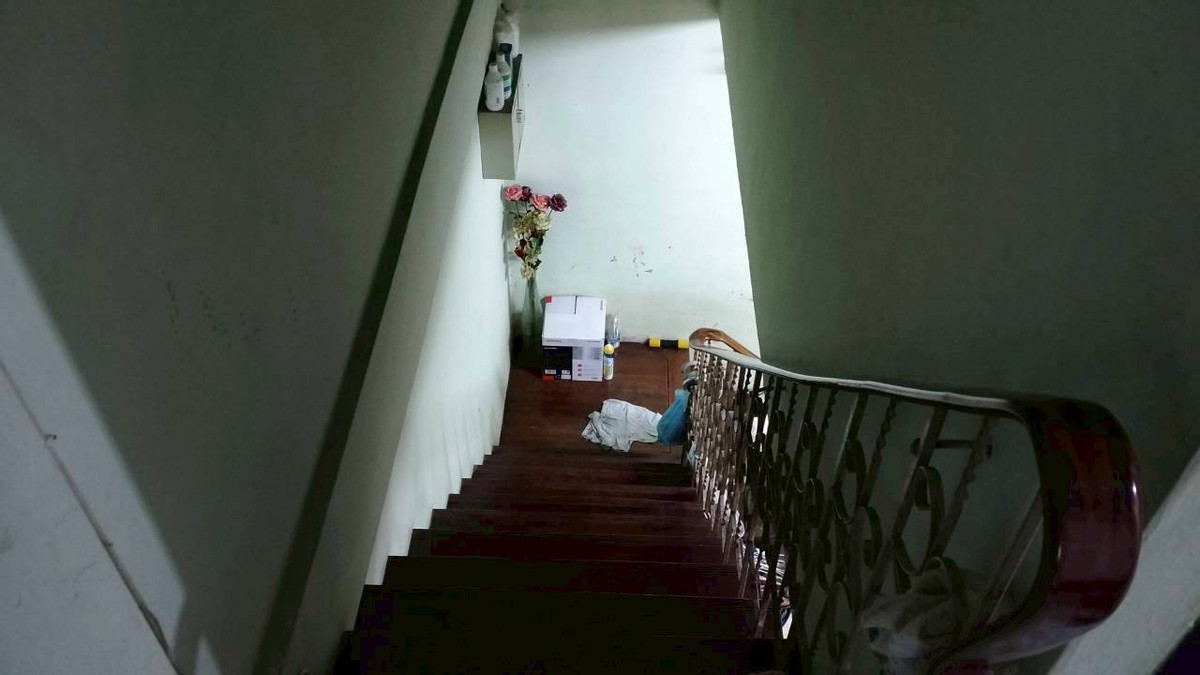 ขายทาวน์โฮมวิภาวดี ดอนเมือง หลักสี่ : ทาวน์เฮาท์ 2 ชั้น 16 ตารางวา หมู่บ้านเจษฎา 1 พหลโยธิน 71 ถ.พหลโยธิน แขวฃสนามบิน เขตตอนเมือง กรุงเทพมหานคร