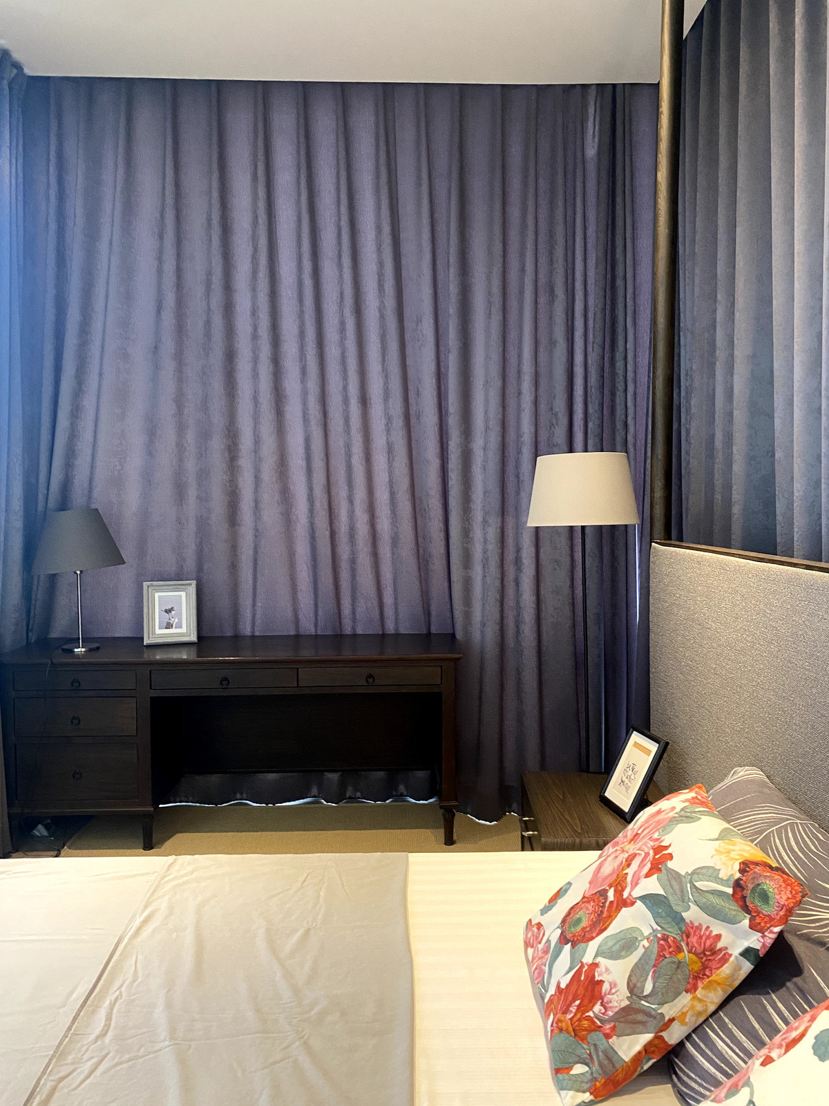 ให้เช่าคอนโดสีลม ศาลาแดง บางรัก : แอสตัน สีลม  ให้เช่า 1 นอน 1 น้ำ พื้นที่ 50 ตรม  40,000 บาท สนใจโทร น้อง 096-2615656 พร้อมให้นัดหมายเข้าชมทุกวัน Ashton Silom 1bed 1 bath 50 Sq,m Rental price 40,000 Baht call Nong 096-2615656 Ready to touring everyday ห้องกว้าง 50 ตรม. พร้อมอยู่ได้เ