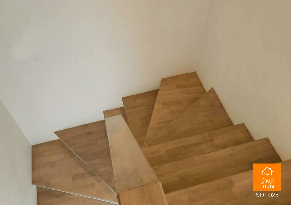 ขายทาวน์โฮมนครปฐม : ขายด่วนทาวน์โฮม เอ ลิฟวิ่ง เพชรเกษม-ยอแซฟ (17.5 ตร.ว.) 3 นอน 2 น้ำ