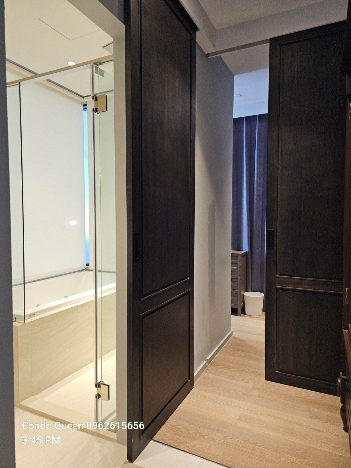 ให้เช่าคอนโดสีลม ศาลาแดง บางรัก : แอสตัน สีลม  ให้เช่า 1 นอน 1 น้ำ พื้นที่ 50 ตรม  40,000 บาท สนใจโทร น้อง 096-2615656 พร้อมให้นัดหมายเข้าชมทุกวัน Ashton Silom 1bed 1 bath 50 Sq,m Rental price 40,000 Baht call Nong 096-2615656 Ready to touring everyday ห้องกว้าง 50 ตรม. พร้อมอยู่ได้เ