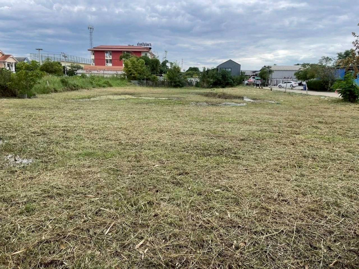 ขายที่ดินปทุมธานี รังสิต ธรรมศาสตร์ : ที่ดิน 600 ตรว. ซ.สุวาส 22  [เส้นหลัง ร.ร. แย้มสะอาด] ต.ลาดสวาย อ.ลำลูกกา จ.ปทุมธานี