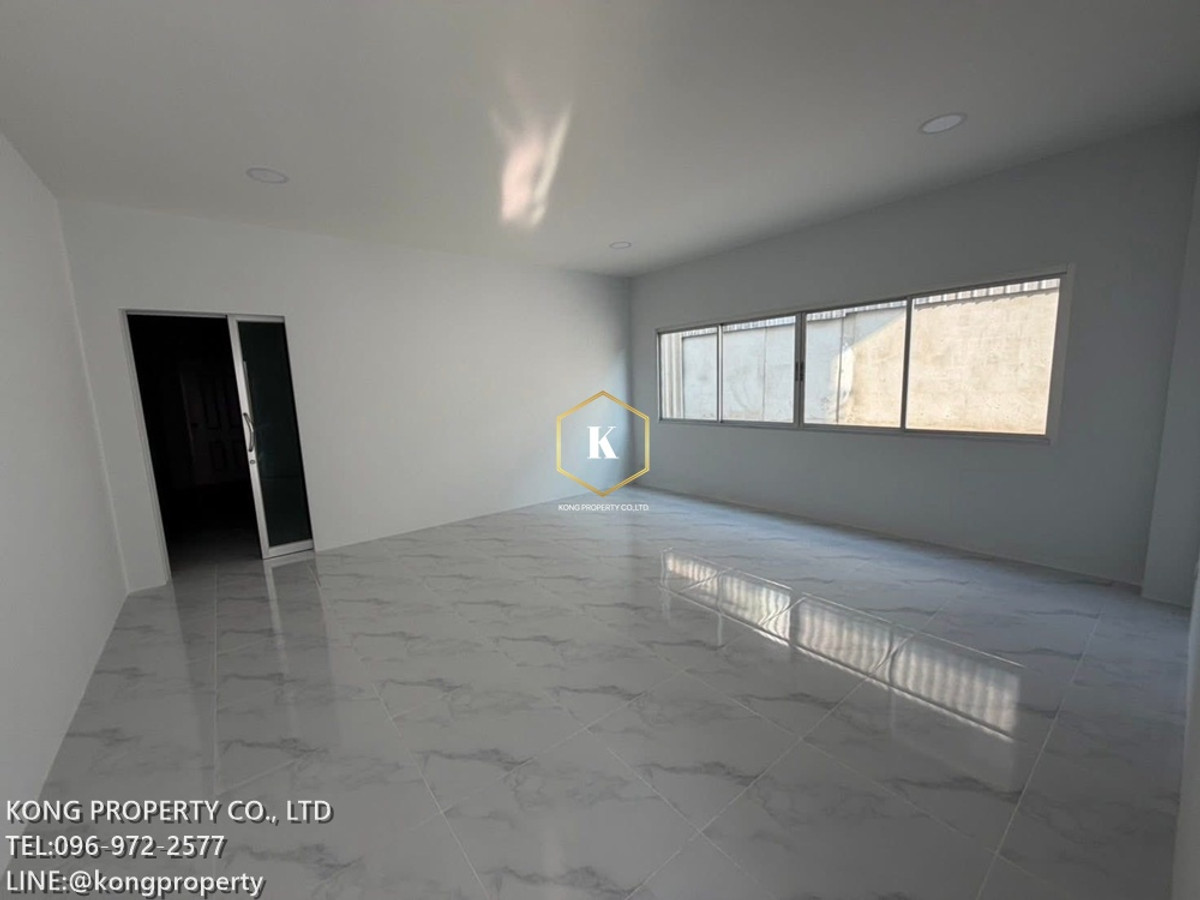 For RentWarehouseEakachai, Bang Bon : Warehouse for rent, Ekkachai, Bang Bon, Bangkok, 400 sq m (completed in April 2026)