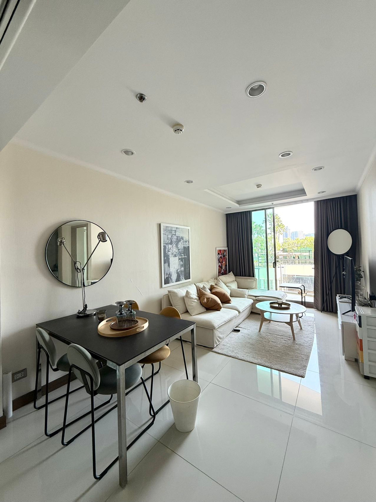 For RentCondoSukhumvit, Asoke, Thonglor : PFD-07925 for rent Supalai Oriental Sukhumvit 39 near BTS Phrom Phong, 1 bedroom, 47 sq m., 9th floor, swimming pool view, 35,000 baht.