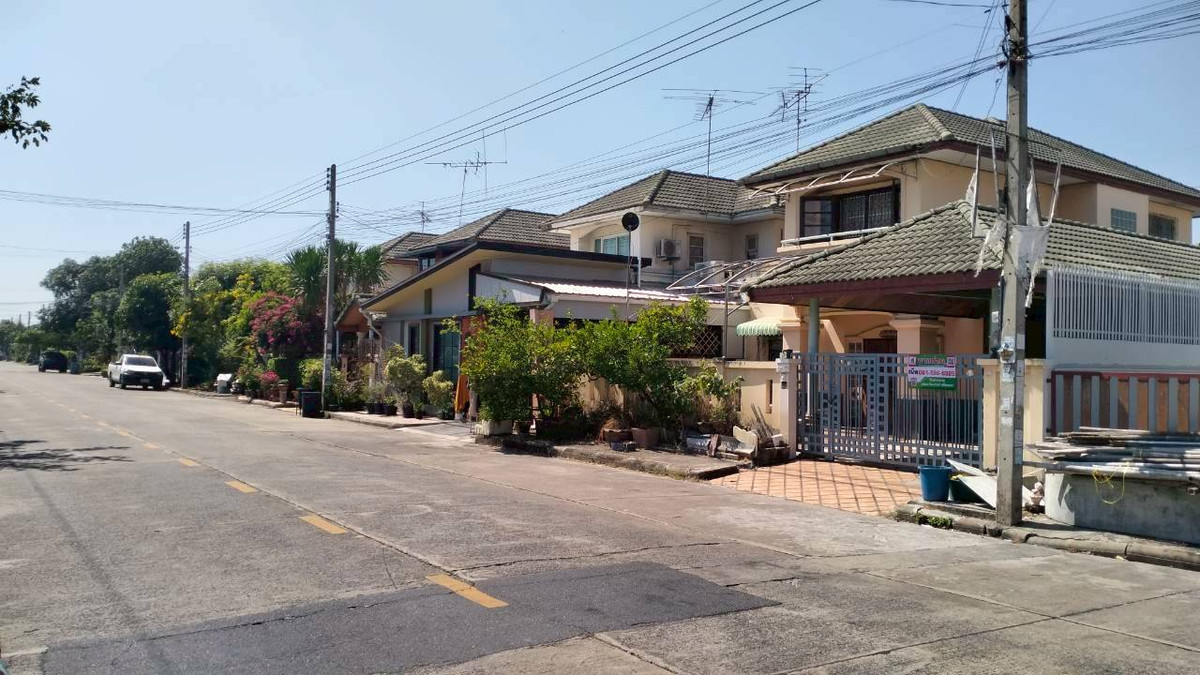 For SaleHousePathum Thani,Rangsit, Thammasat : 2-story detached house, 57.2 sq m., Phonpiman Village, Khlong 5, Rangsit Nakhon Nayok Road, Rangsit Subdistrict, Thanyaburi District, Pathum Thani Province.