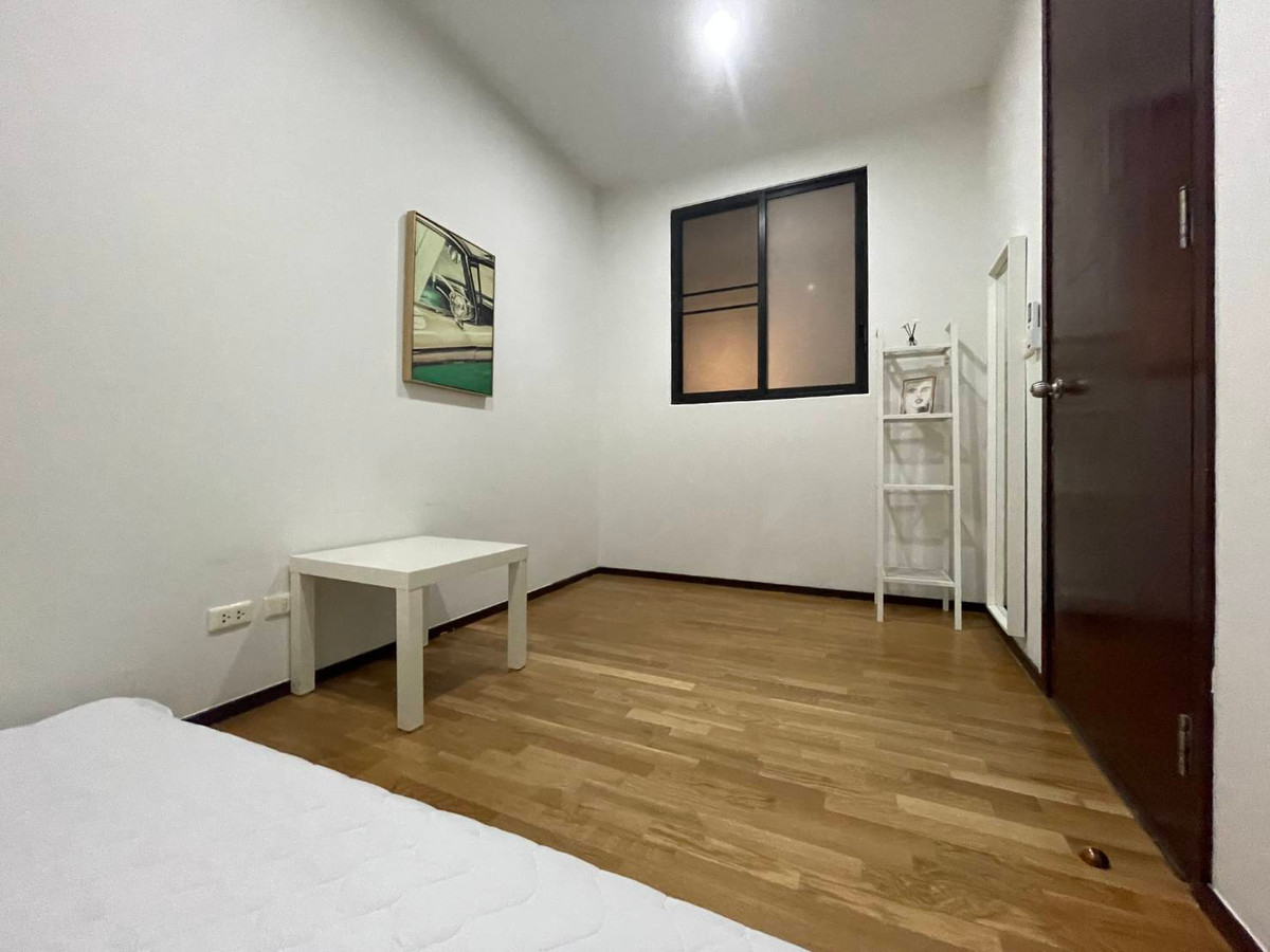 ให้เช่าคอนโดรัชดา ห้วยขวาง : Amanta Ratchada Condo for RENT ให้เช่า ** big room 2bed 2bath 85 Sq,m fully finished call 096-2615656  ห้องกว้างมาก 85 ตรม. 2 นอน 2 น้ำ เฟอร์ครบ พร้อมอยู่@33,000บาท/month Call 096-2615656    Location : Thailand culture Center Station  Rental Price : 33,00