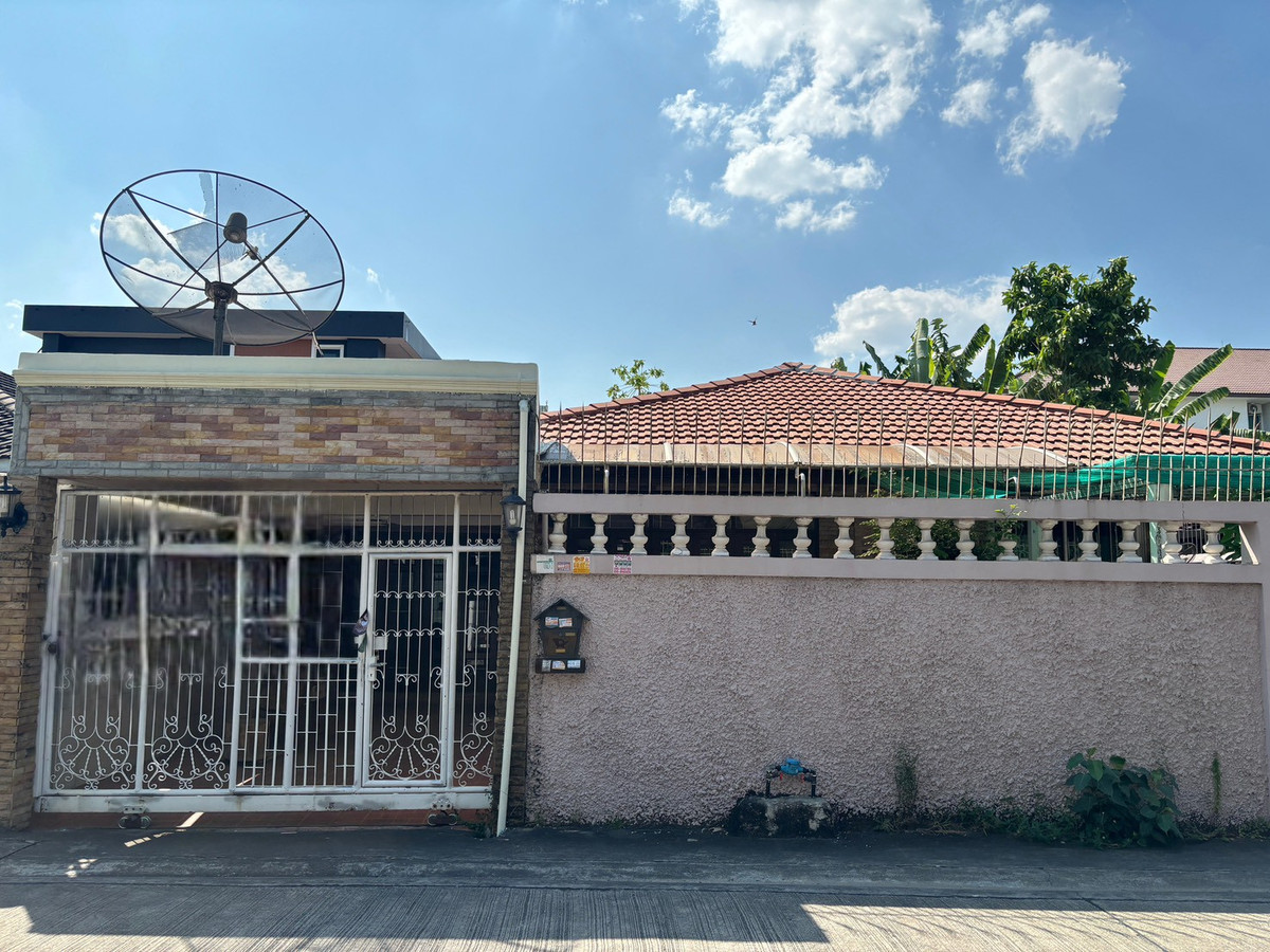 For SaleHouseOnnut, Udomsuk : LTHC14297 – House for Sale | Punnawithi 36 Sukhumvit 101 | 150 sqm | 2 Beds 2 Baths | Near BTS Udomsuk | 6.9MB | House for sale Punnawithi 36 Sukhumvit 101