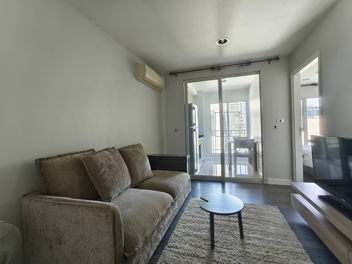 For RentCondoSukhumvit, Asoke, Thonglor : Condo for rent: The Crest Sukhumvit 49 (The Crest Sukhumvit 49)(( BTS Thonglor )) MK-02 line @livingbkk