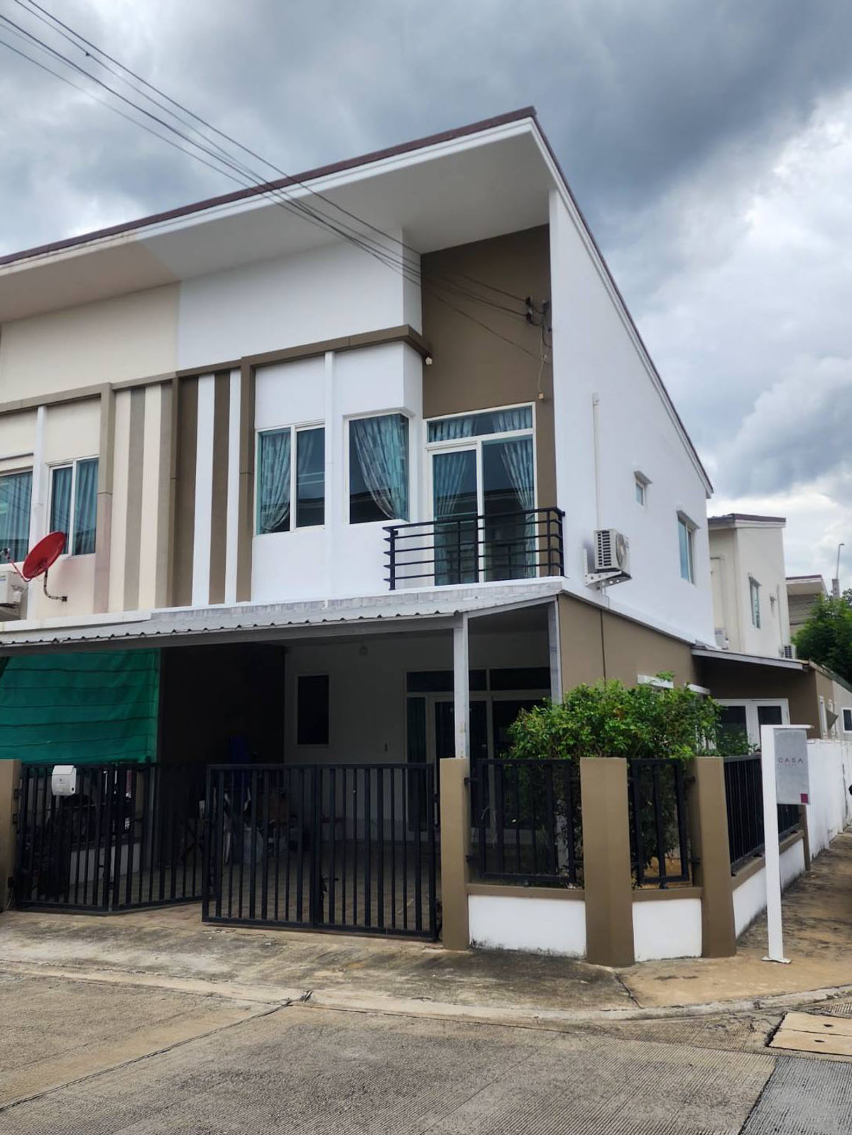 ขายทาวน์โฮมนวมินทร์ รามอินทรา : 🔥 ขายด่วน! ทาวน์โฮมหลังมุม (ทิศใต้ ลมเย็นตลอดปี) 28.7 ตร.ว. คาซ่าซิตี้ วัชรพล-เพิ่มสิน แต่งครบ พร้อมอยู่ ฟรีโอน!