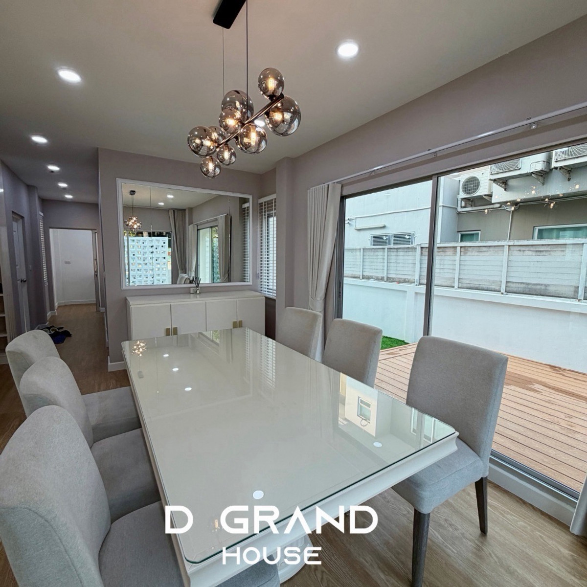 ขายบ้านพระราม 5 ราชพฤกษ์ บางกรวย : บ้านรีโนเวทใหม่ พร้อมอยู่ หลังมุม ตำแหน่งสวย ติด Clubhouse  “ไลฟ์ บางกอก บูเลอวาร์ด ราชพฤกษ์–รัตนาธิเบศร์” 