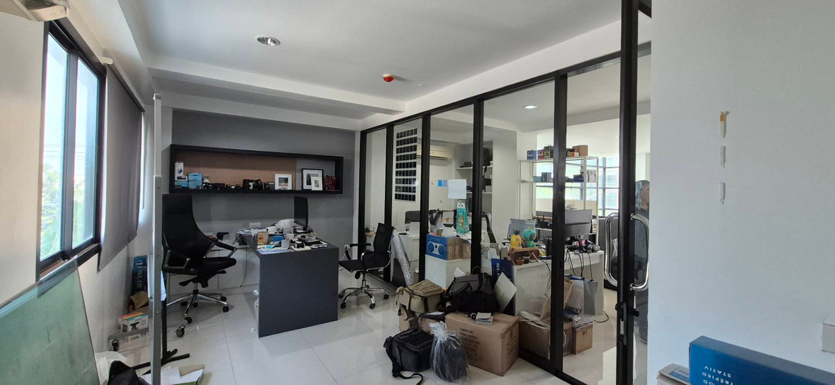 For SaleHome OfficeLadprao101, Happy Land, The Mall Bang Kapi : 5-story home office for sale, The Primary 101 Project, Soi Lat Phrao 101.  📌Cheaper than estimated