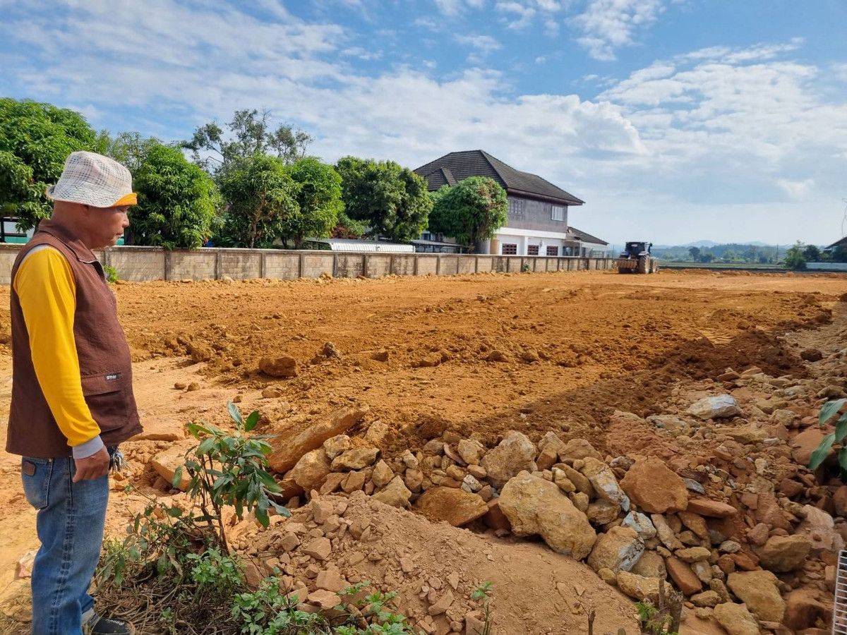 ขายที่ดินเชียงราย : ขายที่ดินแม่จันเชียงรายติดถนนทางหลวงขนาด 3 งาน